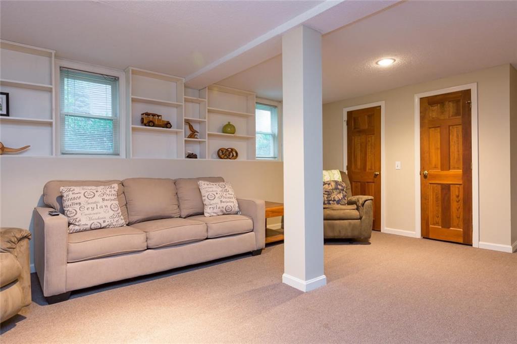 92 Frost Hill Road Portland, ME 04103 - Photo 28 of 35 Photo