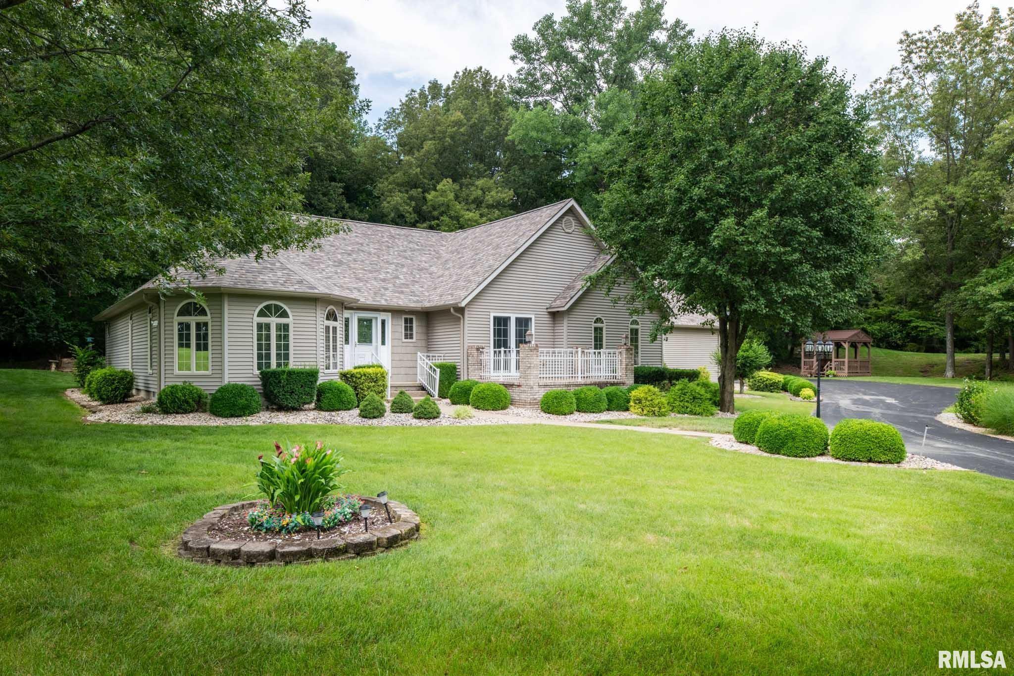 10415 Chayla Road Marion, IL 62959 - Photo 2 of 48