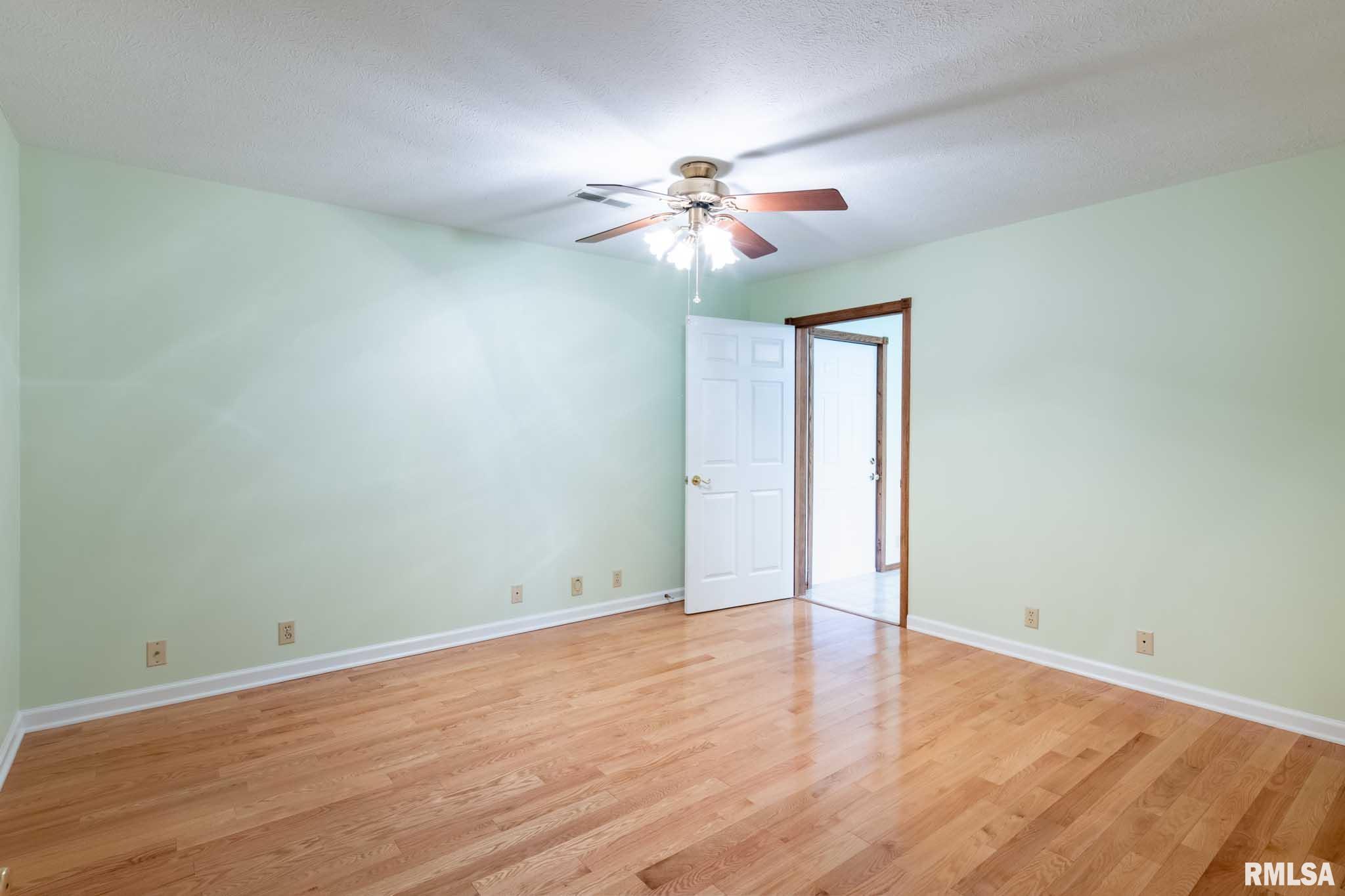 10415 Chayla Road Marion, IL 62959 - Photo 23 of 48