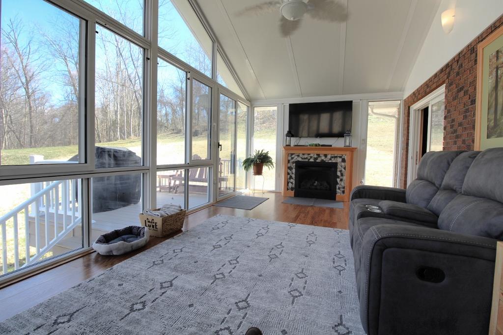 3565 Morrow Road Huntington, WV 25701 - Photo 19 of 19 Gallery Image 19