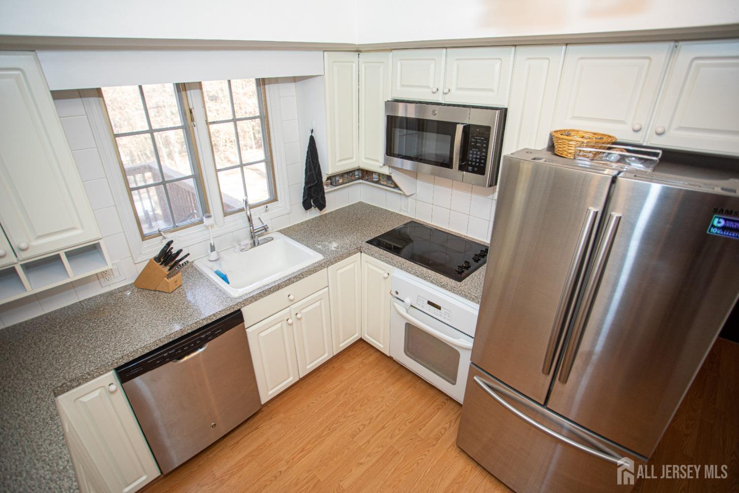 58 Lochatong Road Ewing, NJ 08628 - Photo 22 of 52 Gallery Image 22