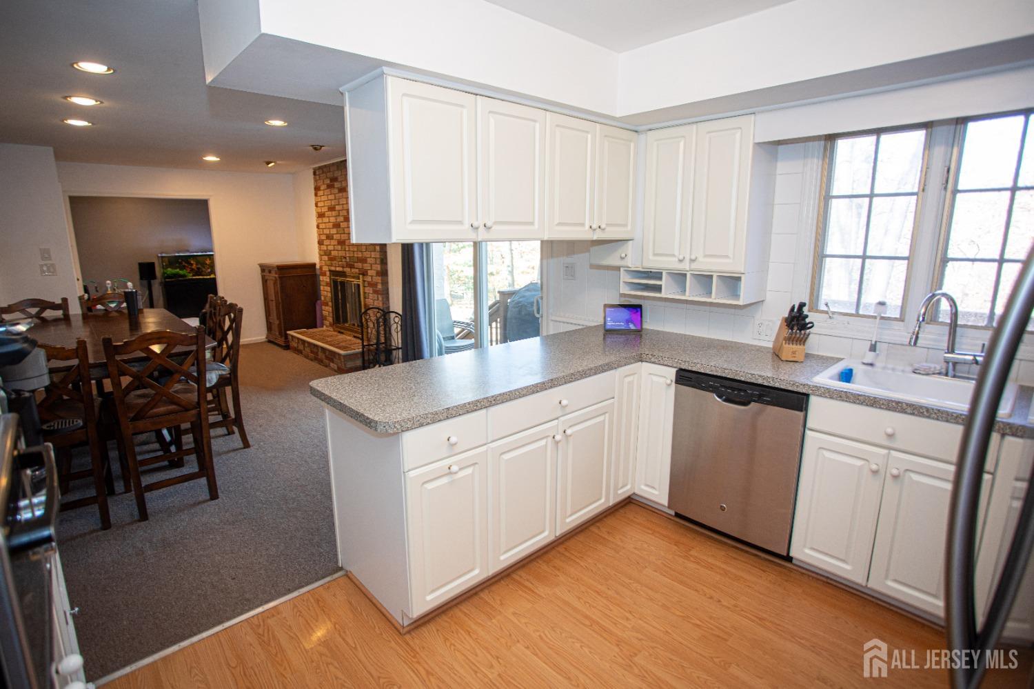 58 Lochatong Road Ewing, NJ 08628 - Photo 24 of 52 Gallery Image 24