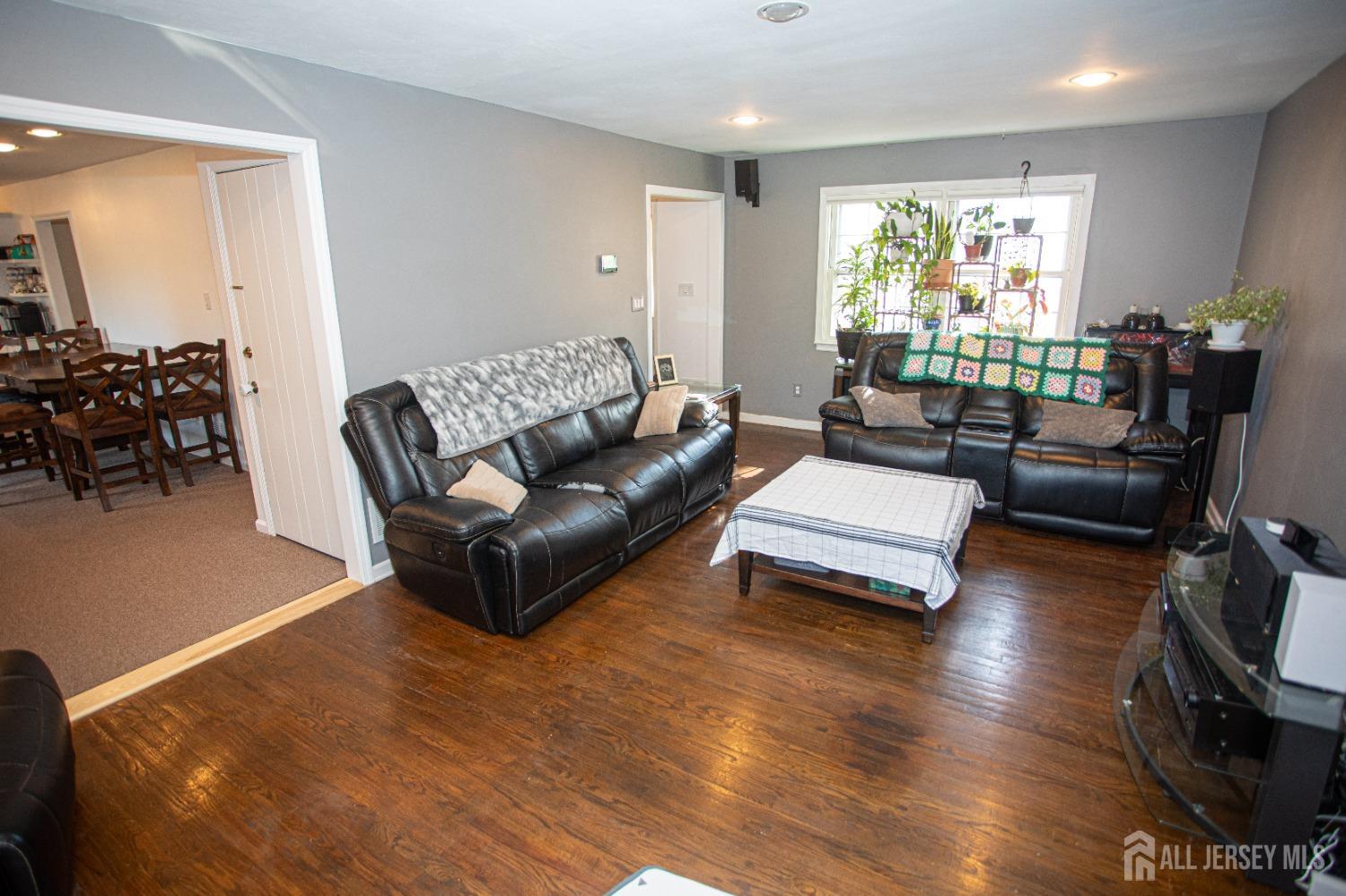 58 Lochatong Road Ewing, NJ 08628 - Photo 30 of 52 Gallery Image 30