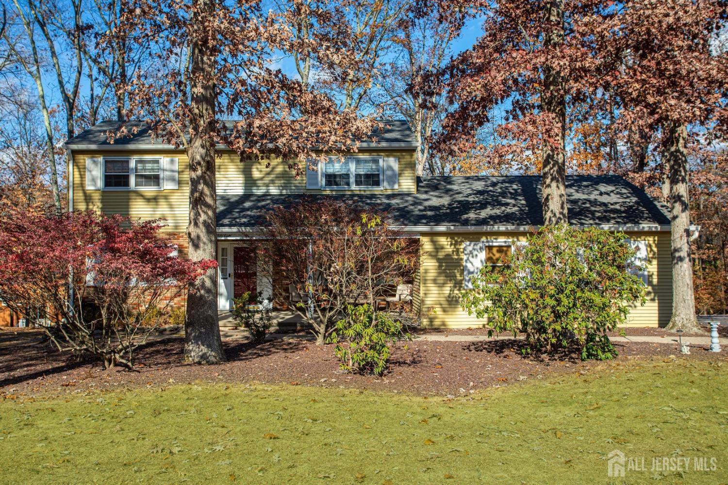 58 Lochatong Road Ewing, NJ 08628 - Photo 3 of 52 Gallery Image 3