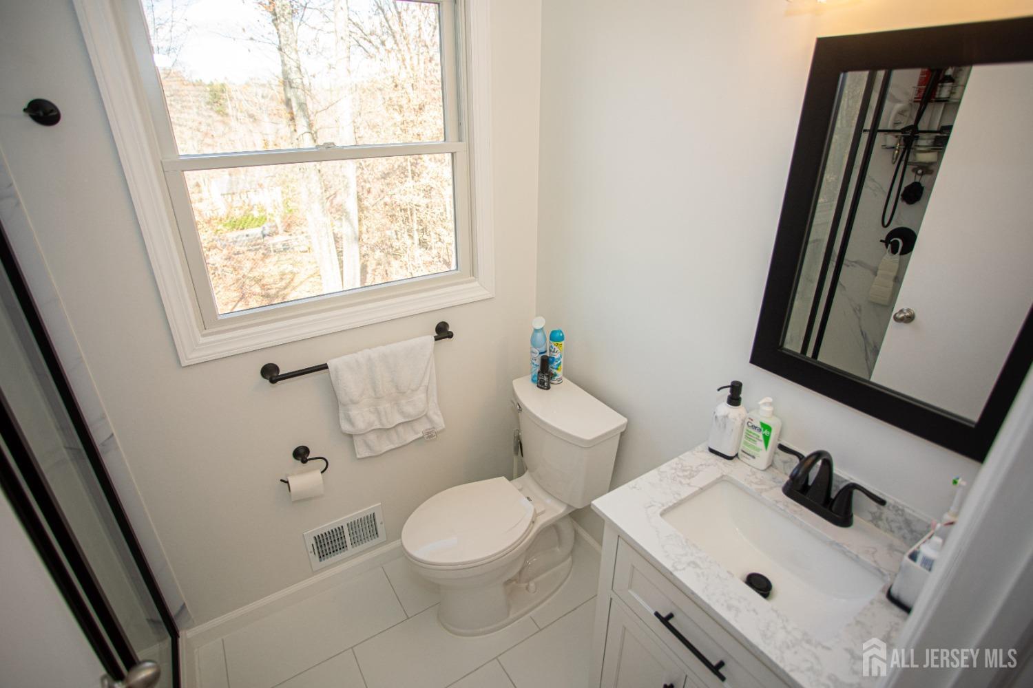 58 Lochatong Road Ewing, NJ 08628 - Photo 39 of 52 Gallery Image 39