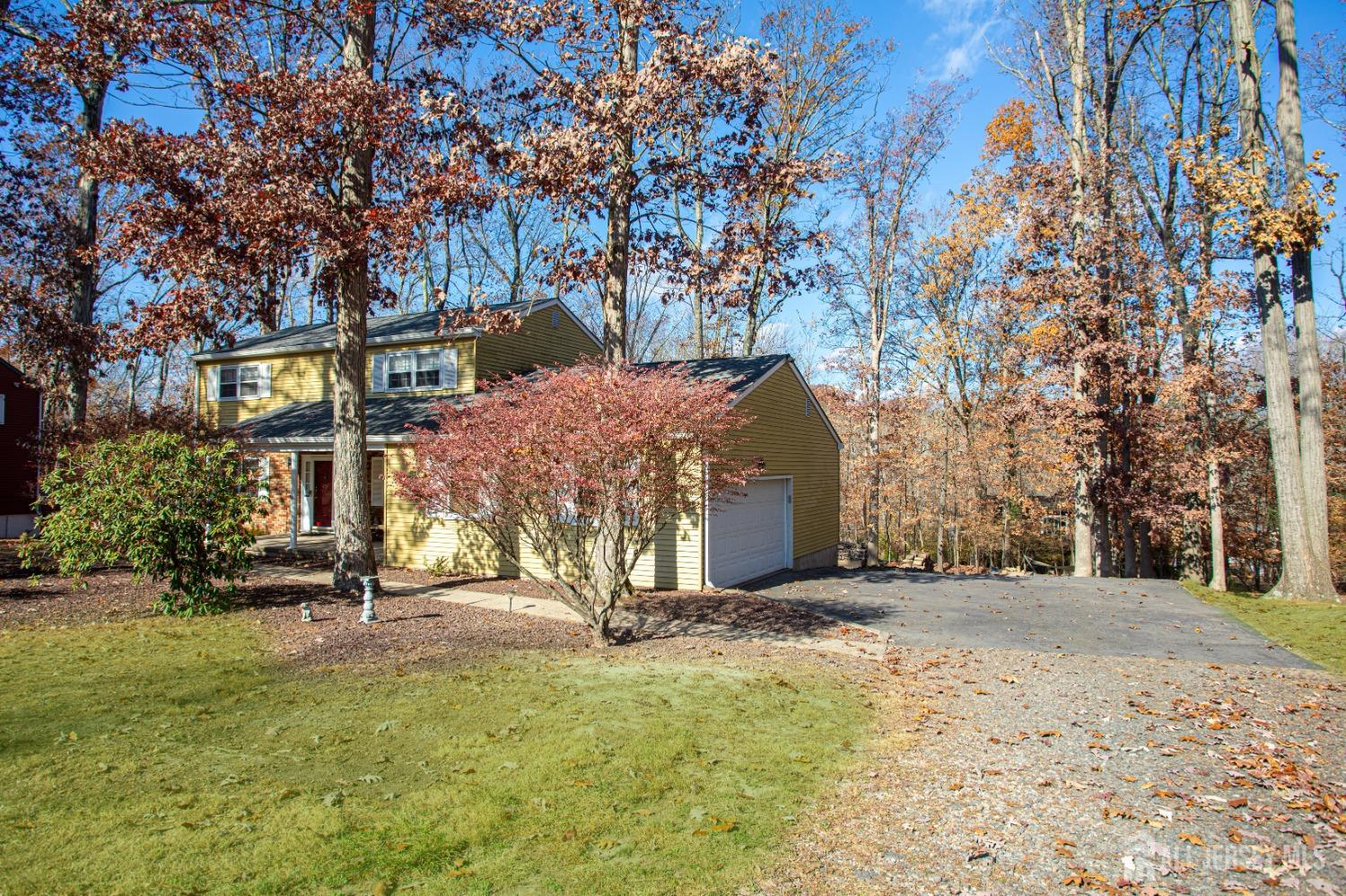 58 Lochatong Road Ewing, NJ 08628 - Photo 4 of 52 Gallery Image 4