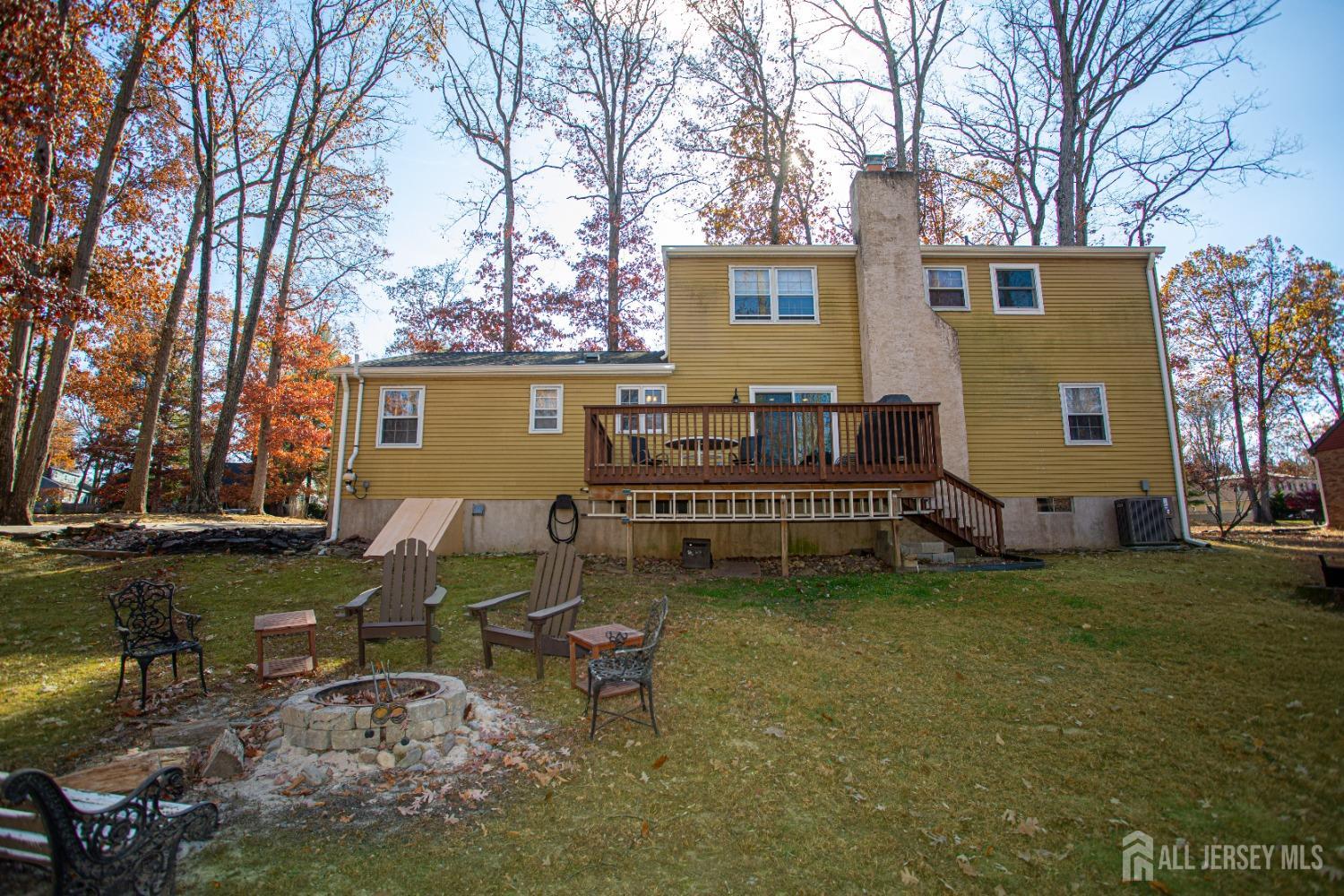 58 Lochatong Road Ewing, NJ 08628 - Photo 6 of 52 Gallery Image 6