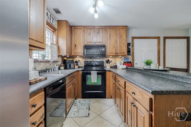 $420,000 | 210 Middle Creek Road, Springfield, GA 31329