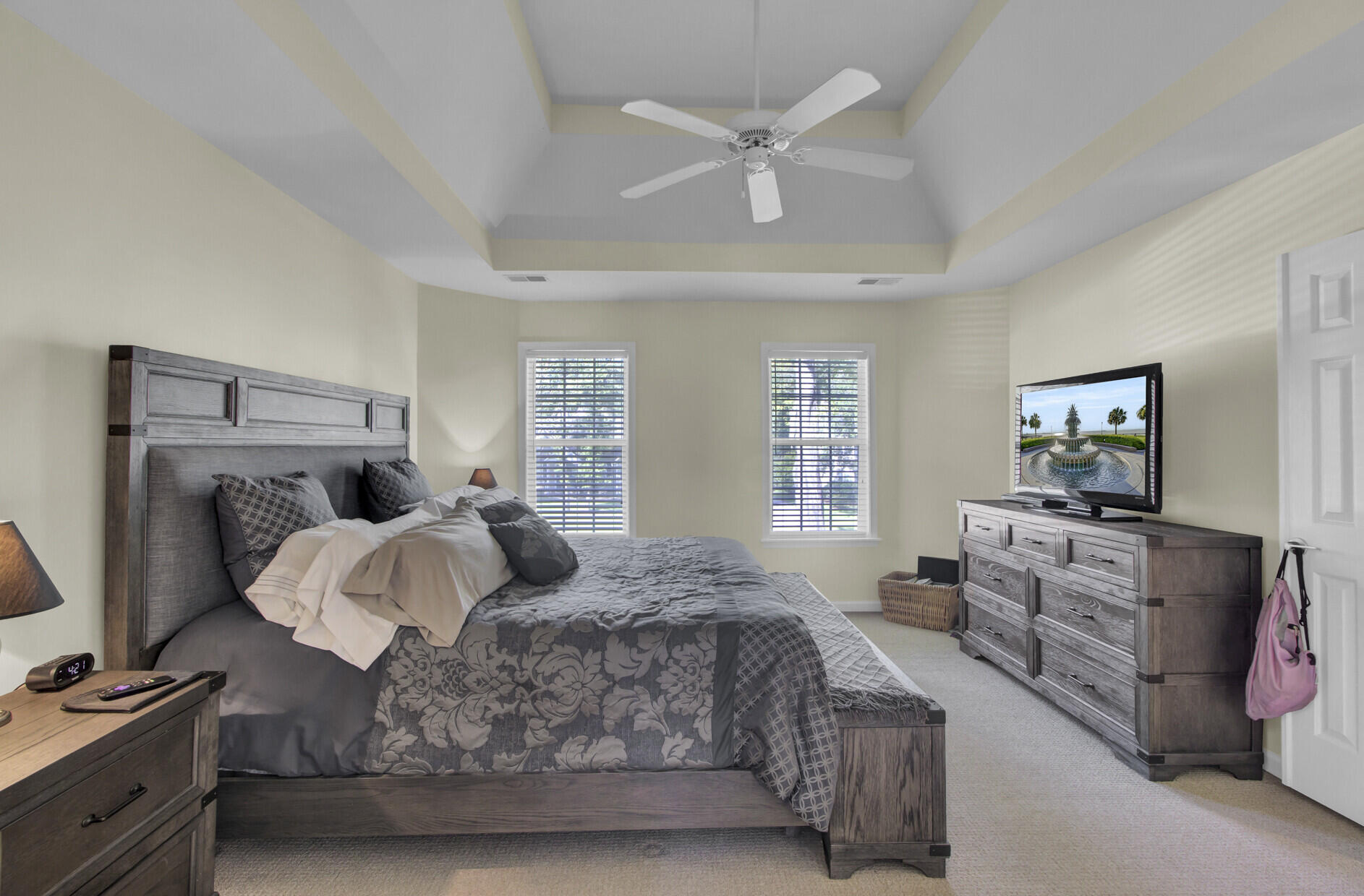 140 Old Course Road Summerville, SC 29485 - Photo 19 of 50 With Deep Tray Ceiling