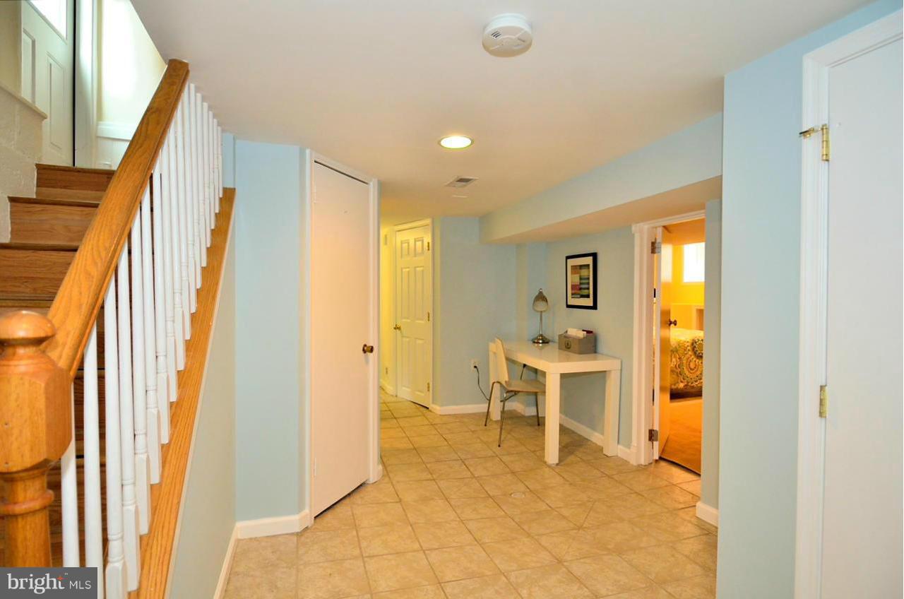 4409 River Road Northwest Washington, DC 20016 - Photo 22 of 30 Lower level