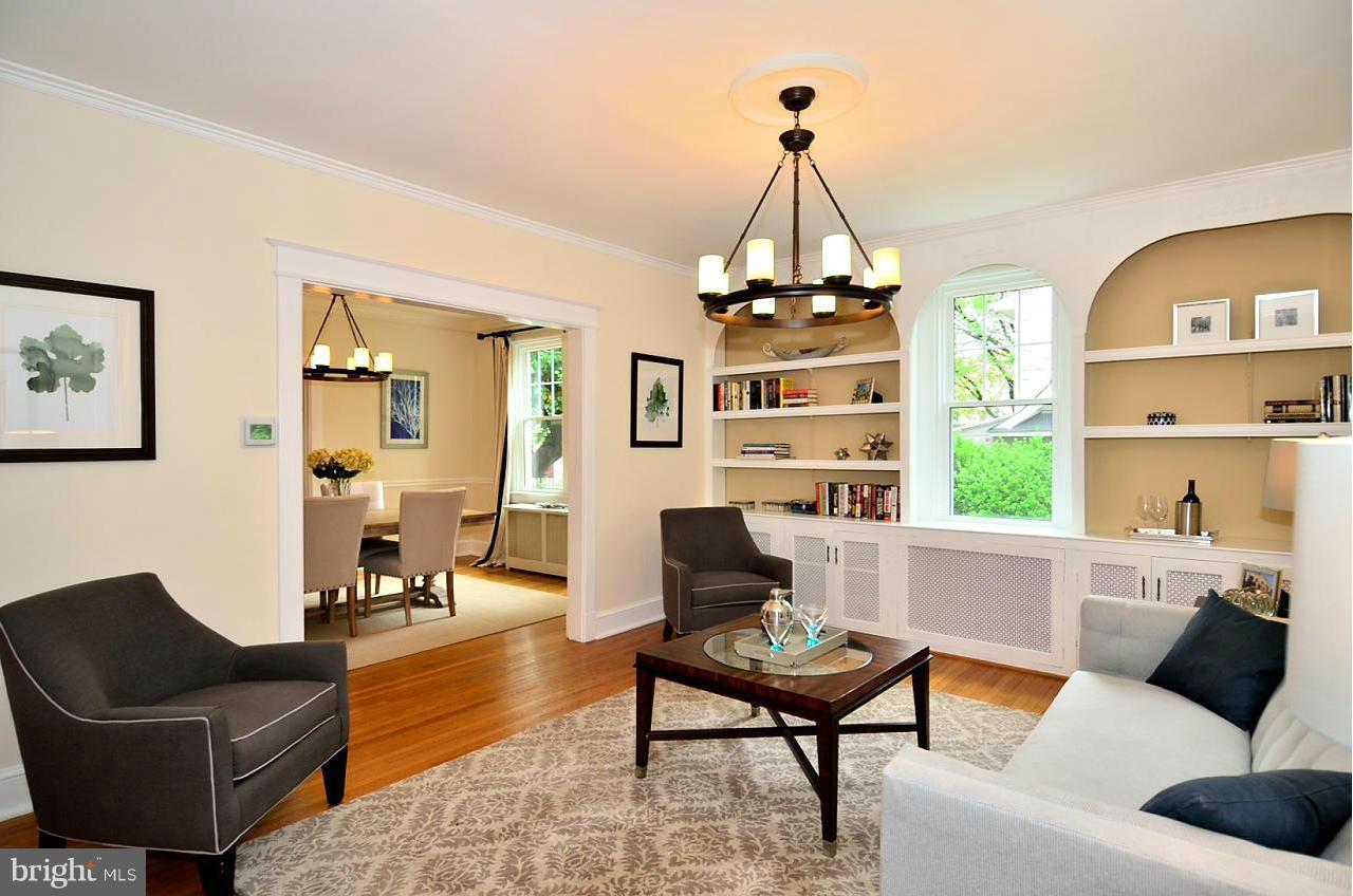 4409 River Road Northwest Washington, DC 20016 - Photo 4 of 30 Another View