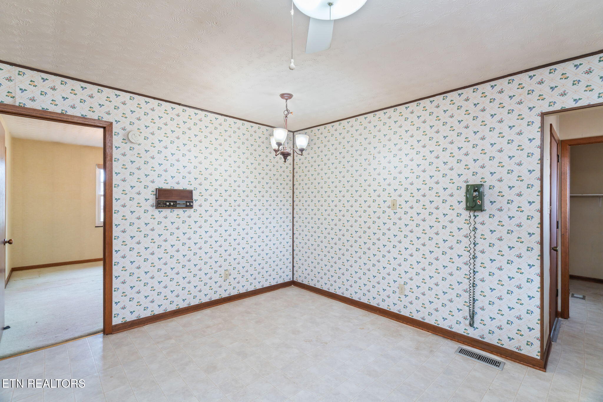 263 Mohawk Circle Seymour, TN 37865 - Photo 15 of 41 Kitchen