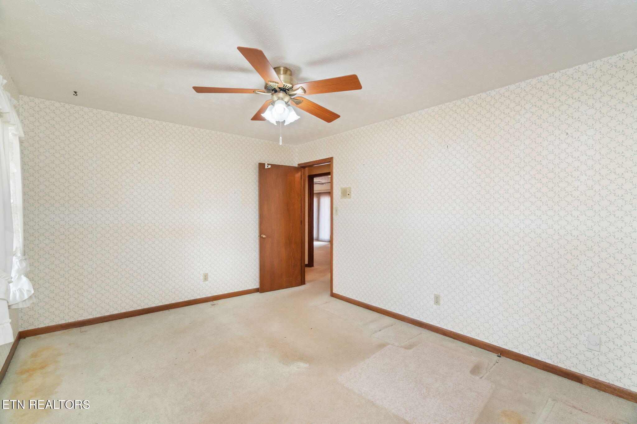 263 Mohawk Circle Seymour, TN 37865 - Photo 22 of 41 Bedroom 1