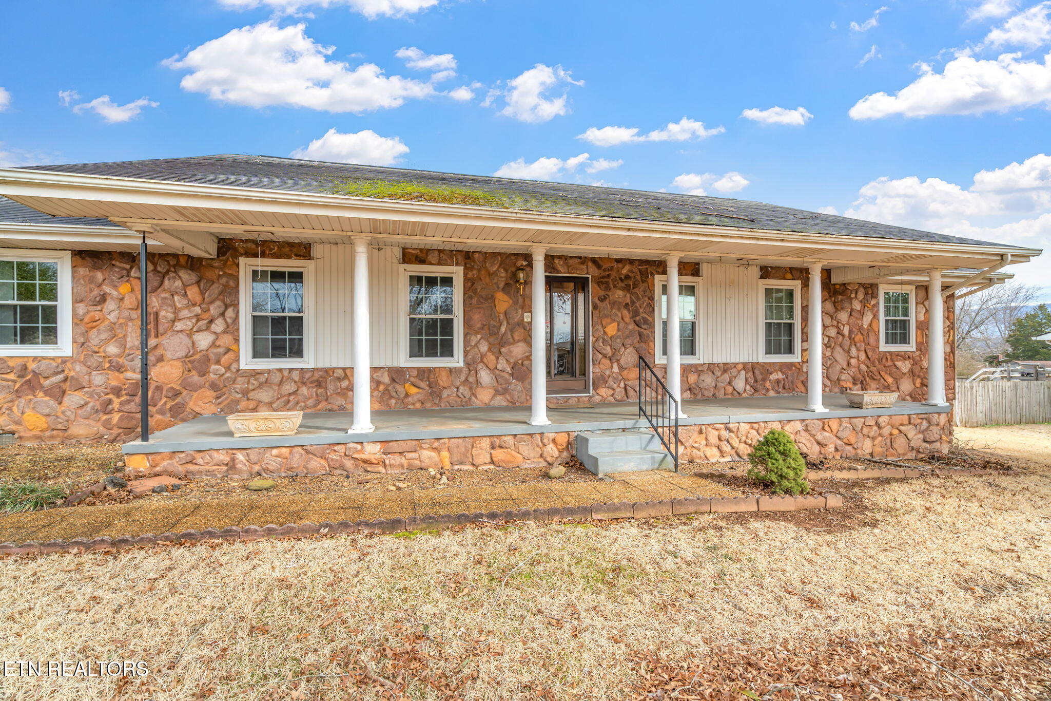 263 Mohawk Circle Seymour, TN 37865 - Photo 6 of 41 Rocking Chair Front Porch