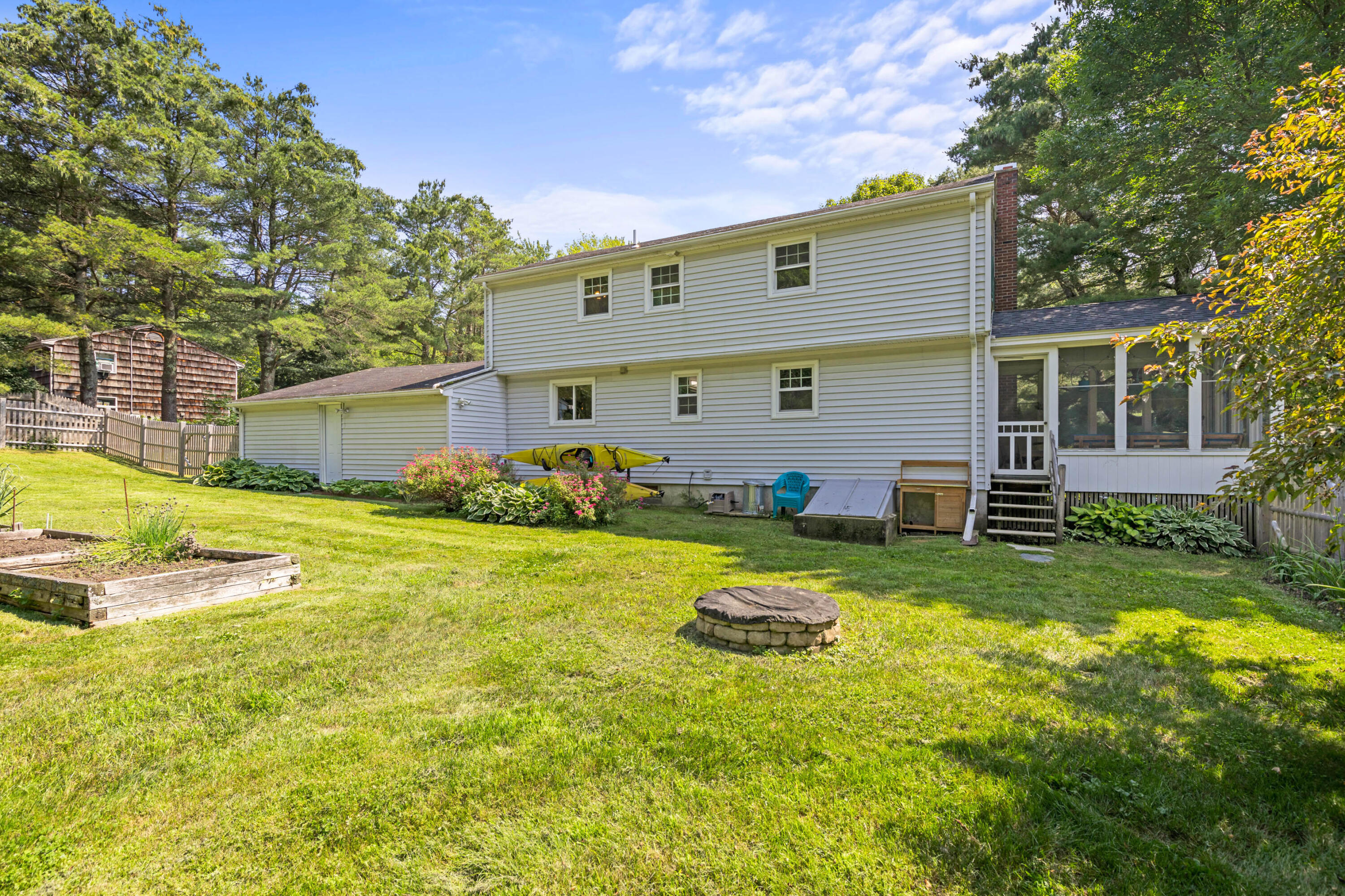 9 Hallmark Road Cumberland Foreside, ME 04110 - Photo 45 of 64 9HallmarkRoadCumberland_051