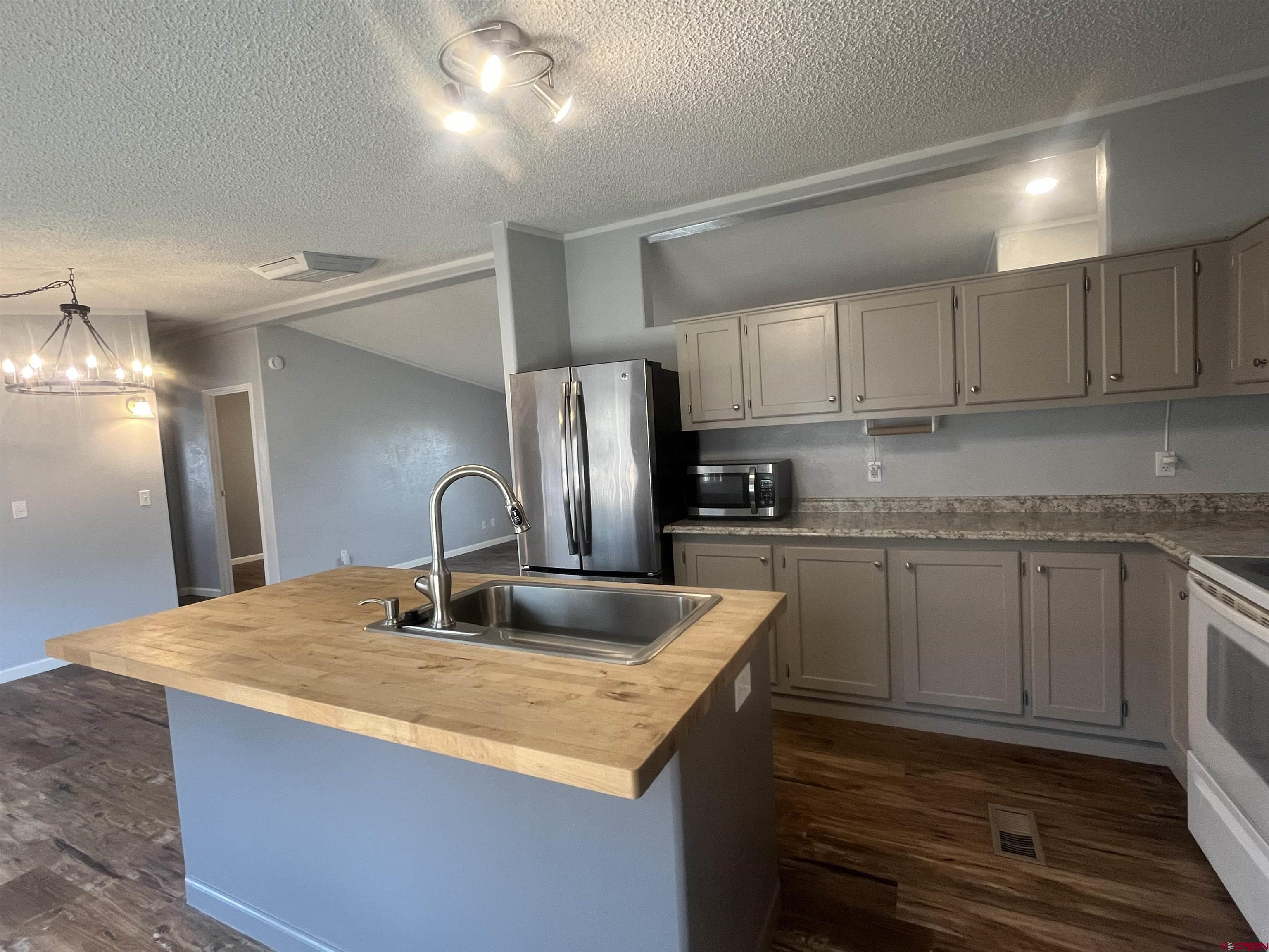 901 6530 Road, Unit 4115 Montrose, CO 81401 - Photo 13 of 27 Gallery Image 13