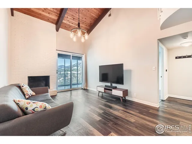 $565,000 | 805 29th Street, Unit 504, Boulder, CO 80303