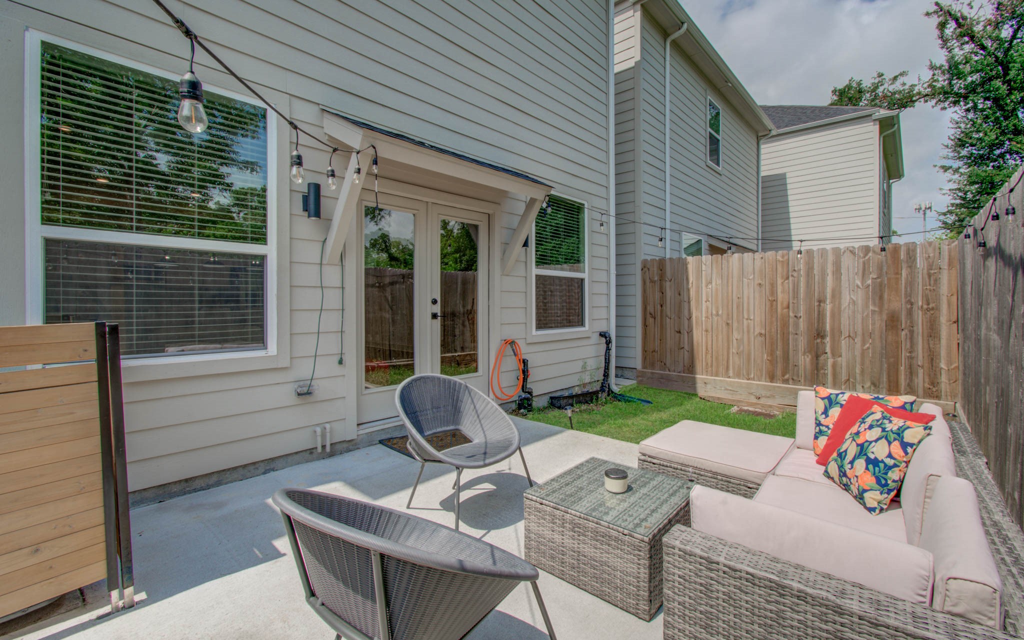 970 Highland Sound Lane Houston, TX 77091 - Photo 24 of 34