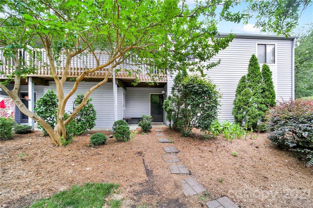 11082 Harrowfield Road Charlotte, NC 28226 - Photo 1 of 28 Gallery Image 1
