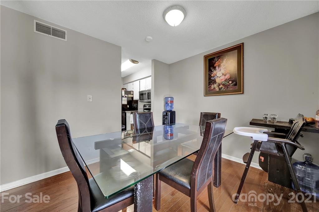 11082 Harrowfield Road Charlotte, NC 28226 - Photo 16 of 28 Gallery Image 16