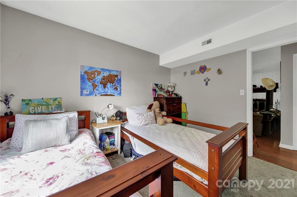 11082 Harrowfield Road Charlotte, NC 28226 - Photo 23 of 28 Gallery Image 23