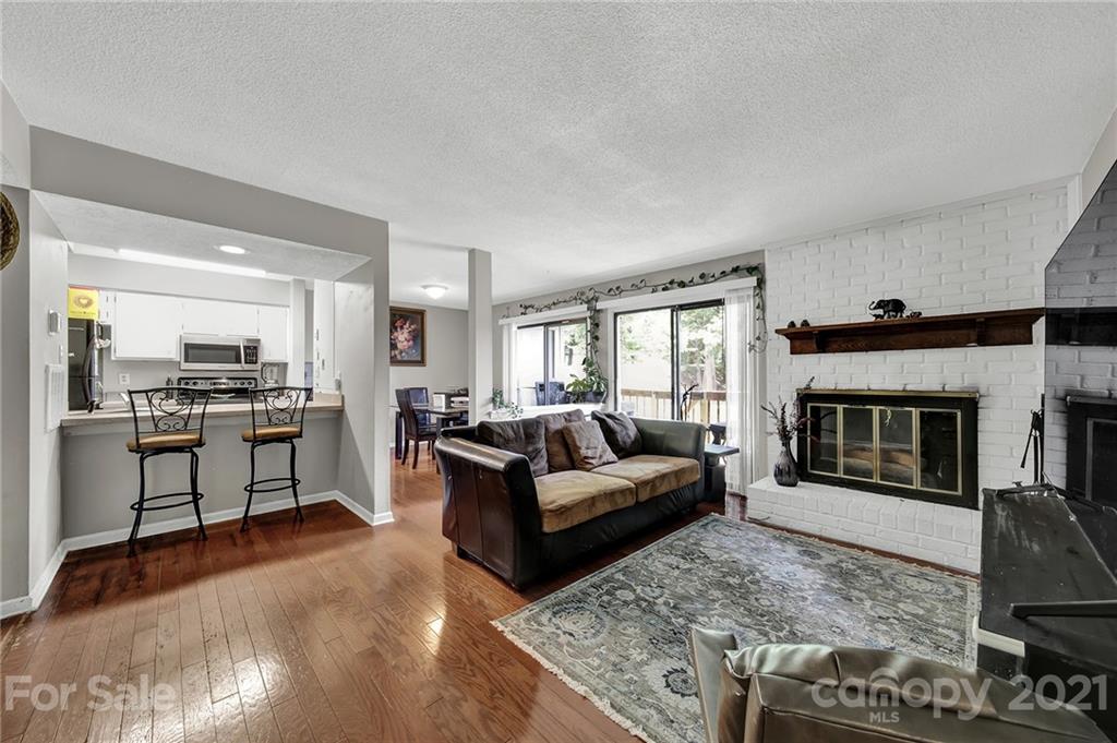 11082 Harrowfield Road Charlotte, NC 28226 - Photo 5 of 28 Gallery Image 5