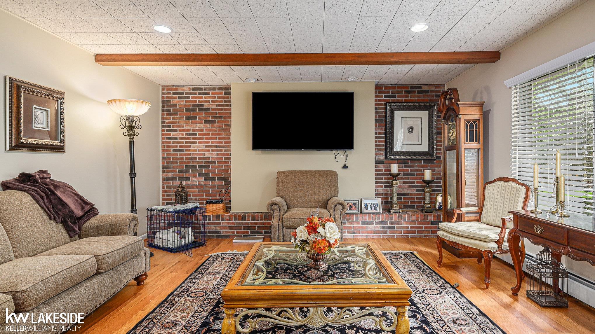 185 Montmorency Road Rochester Hills, MI 48307 - Photo 9 of 26