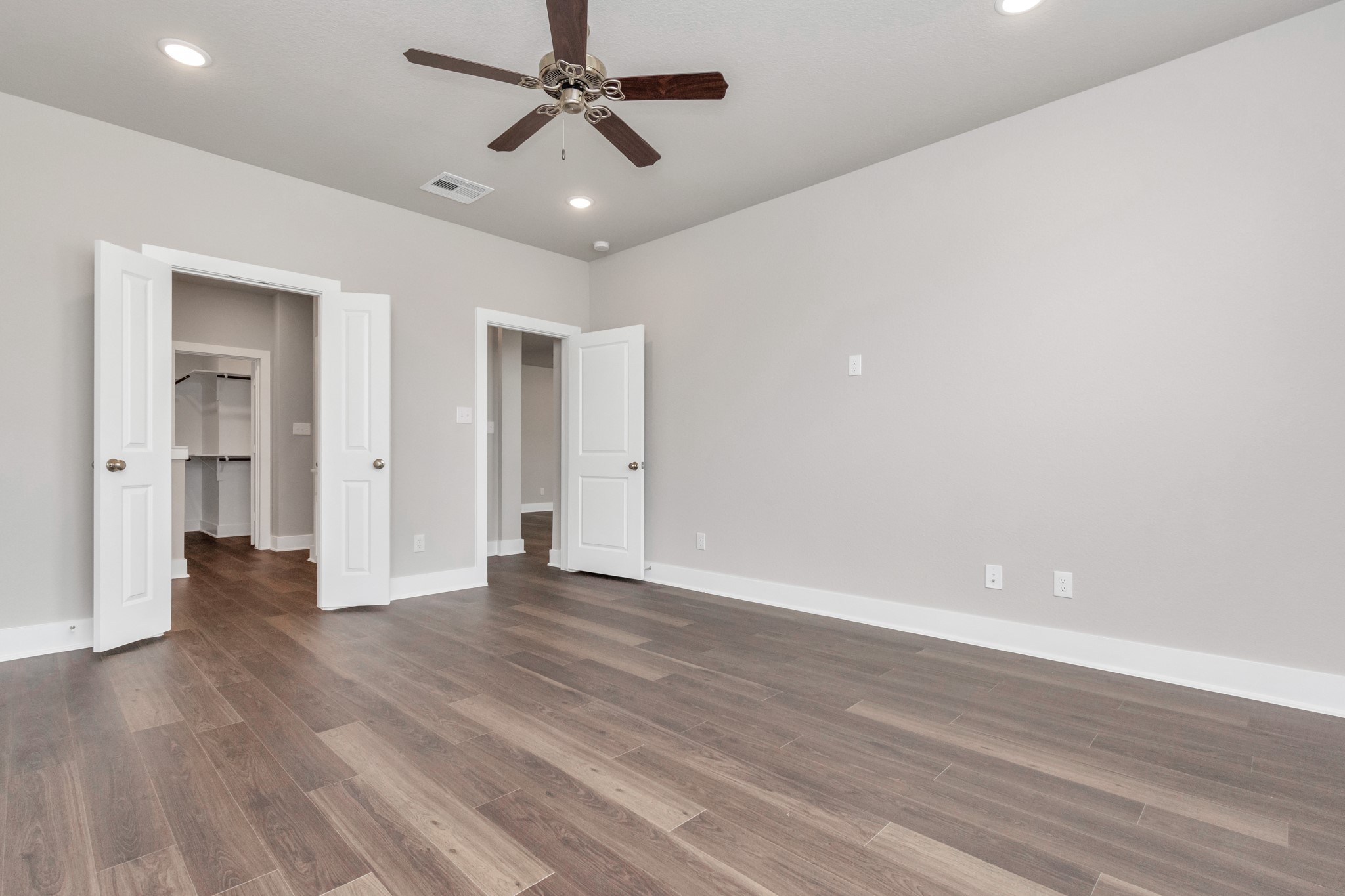 1233 Scarlet Creek Drive Rosharon, TX 77583 - Photo 10 of 19 Gallery Image 10