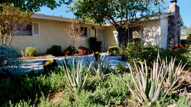 6684 Lookout Terrace Riverside, CA 92505 - Photo 1 of 1 Front