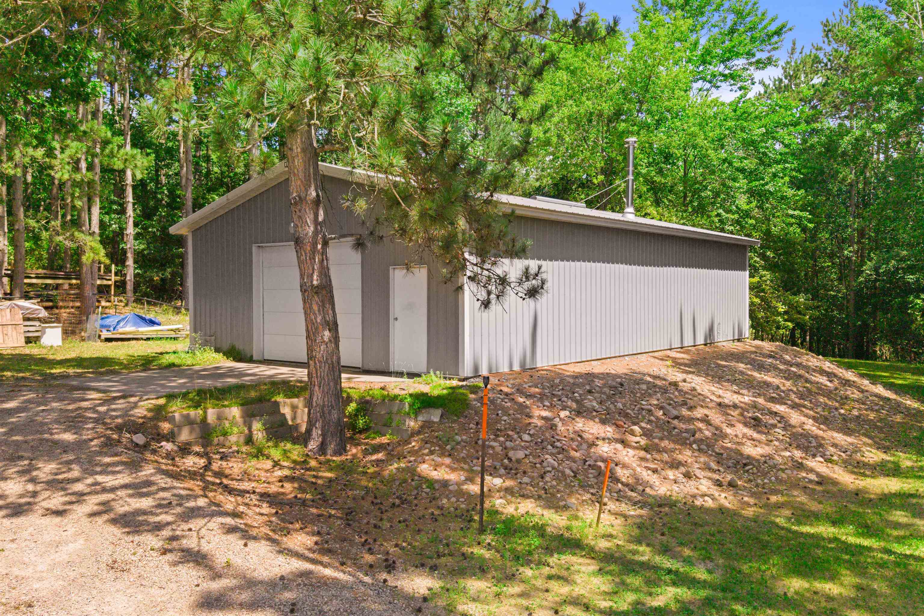 9834 River Road Amherst, WI 54406 - Photo 32 of 44
