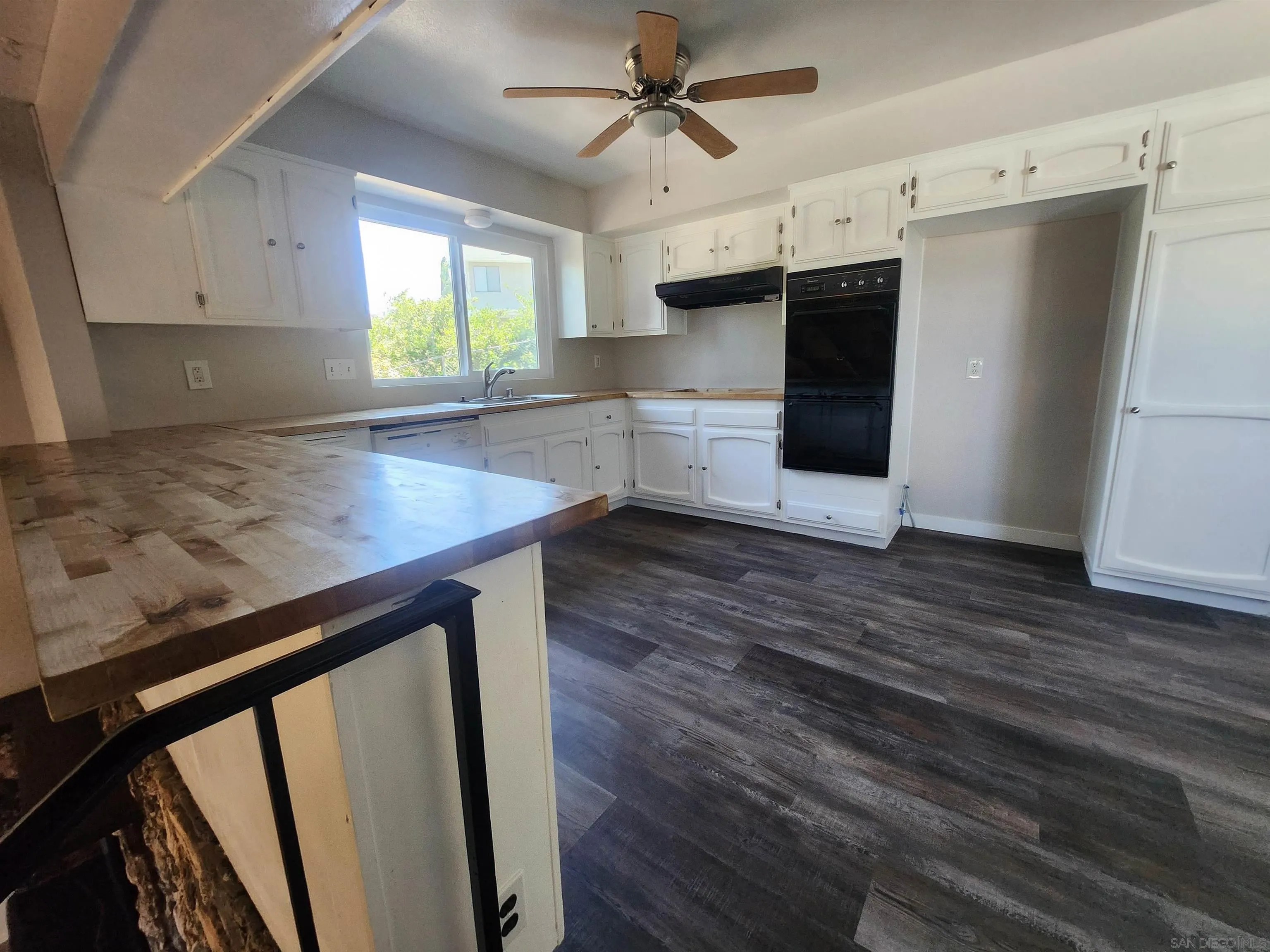 12157 Gay Rio Drive Lakeside, CA 92040 - Photo 3 of 16 Gallery Image 3