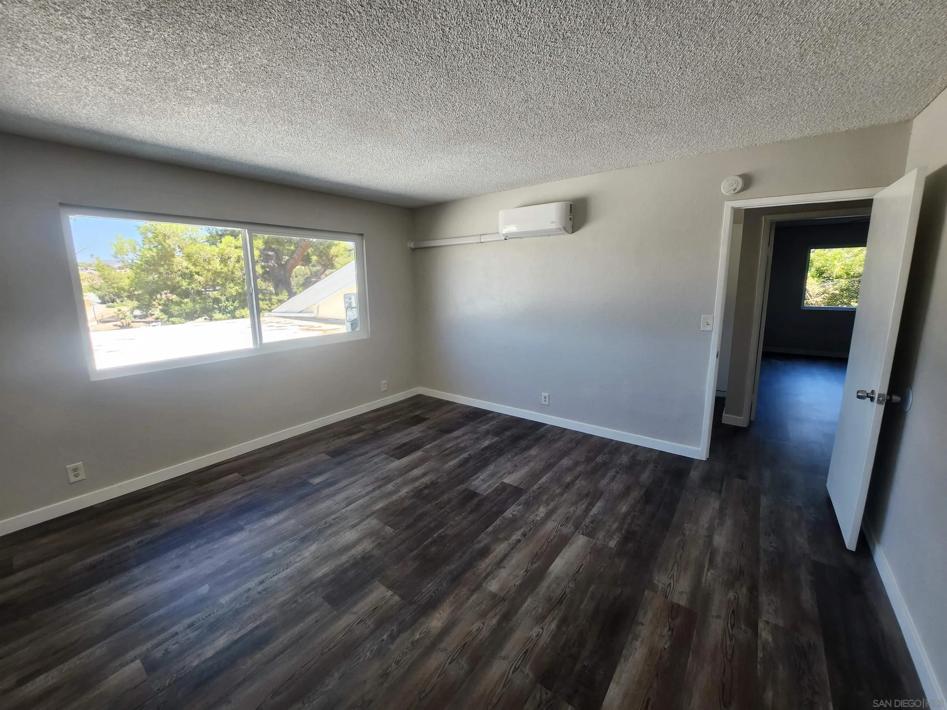 12157 Gay Rio Drive Lakeside, CA 92040 - Photo 6 of 16 Gallery Image 6