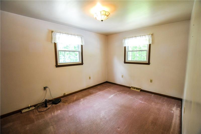 125 Brose Road Cabot, PA 16023 - Photo 12 of 19