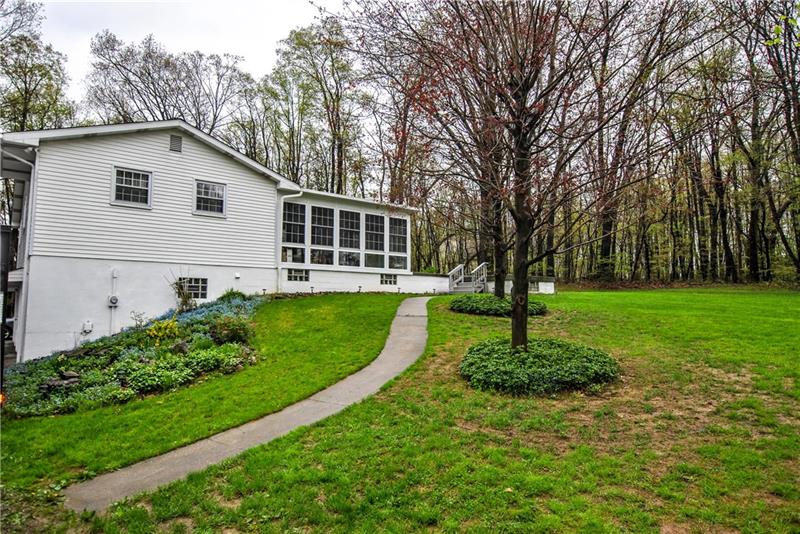 125 Brose Road Cabot, PA 16023 - Photo 6 of 19