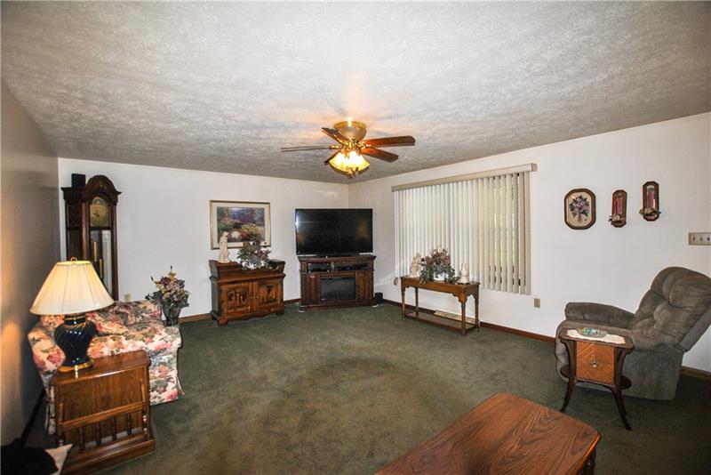125 Brose Road Cabot, PA 16023 - Photo 9 of 19
