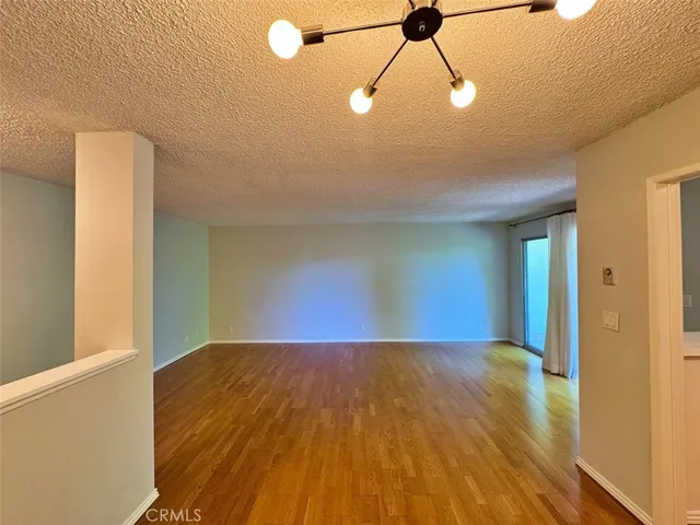 $2,735 | 5625 North Sumner Way, Unit 212, Culver City, CA 90230