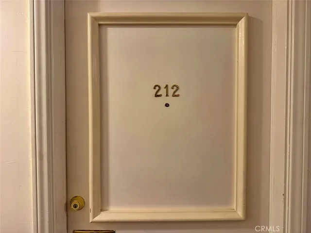 $2,735 | 5625 North Sumner Way, Unit 212, Culver City, CA 90230