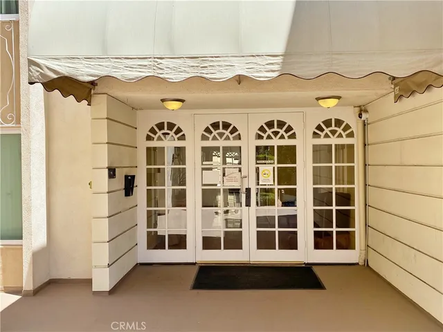 $2,735 | 5625 North Sumner Way, Unit 212, Culver City, CA 90230