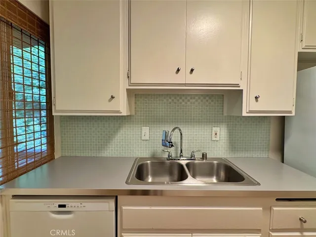 $2,735 | 5625 North Sumner Way, Unit 212, Culver City, CA 90230