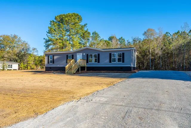 $285,000 | 2896 Harristown Road, St. Stephen, SC 29479