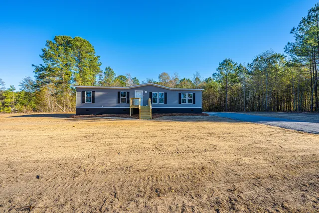 $285,000 | 2896 Harristown Road, St. Stephen, SC 29479