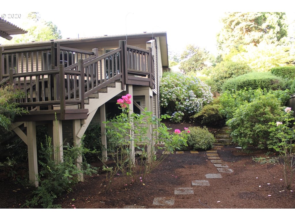 39 Touchstone Lake Oswego, OR 97035 - Photo 30 of 30