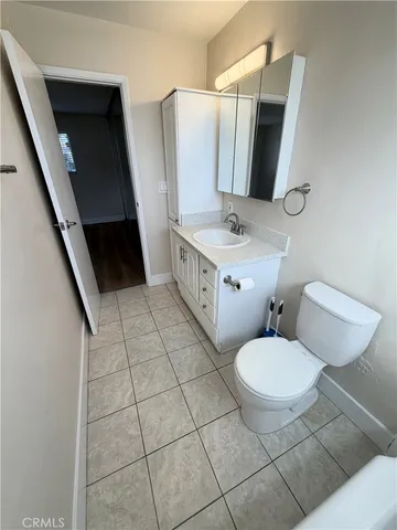 $2,195 | 931 West 19th Street, Unit 38, Costa Mesa, CA 92627