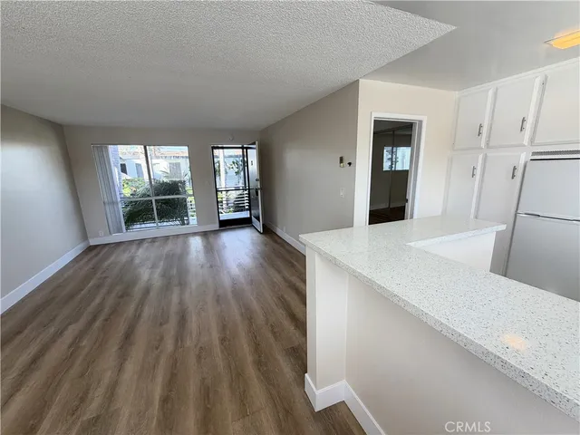 $2,195 | 931 West 19th Street, Unit 38, Costa Mesa, CA 92627