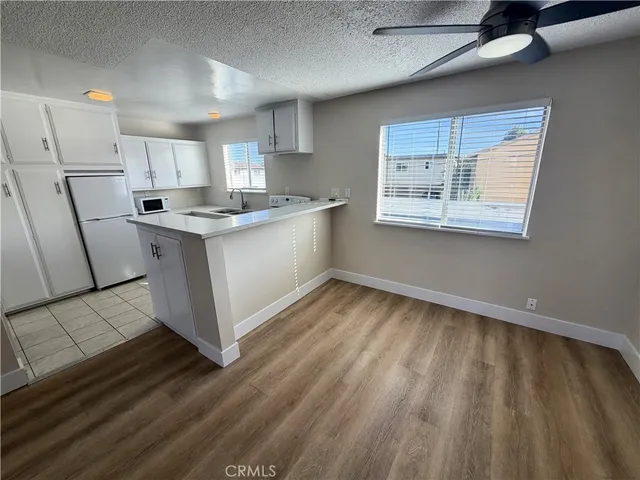 $2,195 | 931 West 19th Street, Unit 38, Costa Mesa, CA 92627