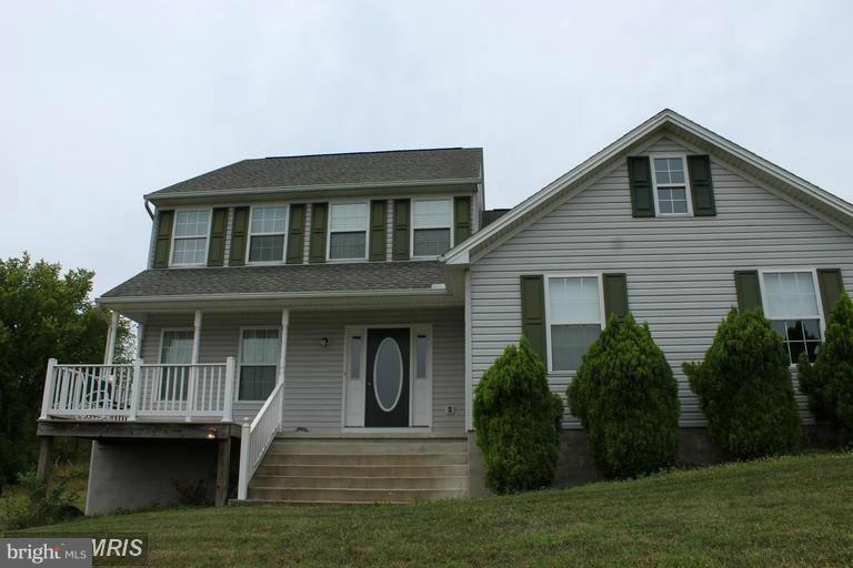 450 Ridge View Drive Berkeley Springs, WV 25411 - Photo 1 of 23 Exterior (Front)