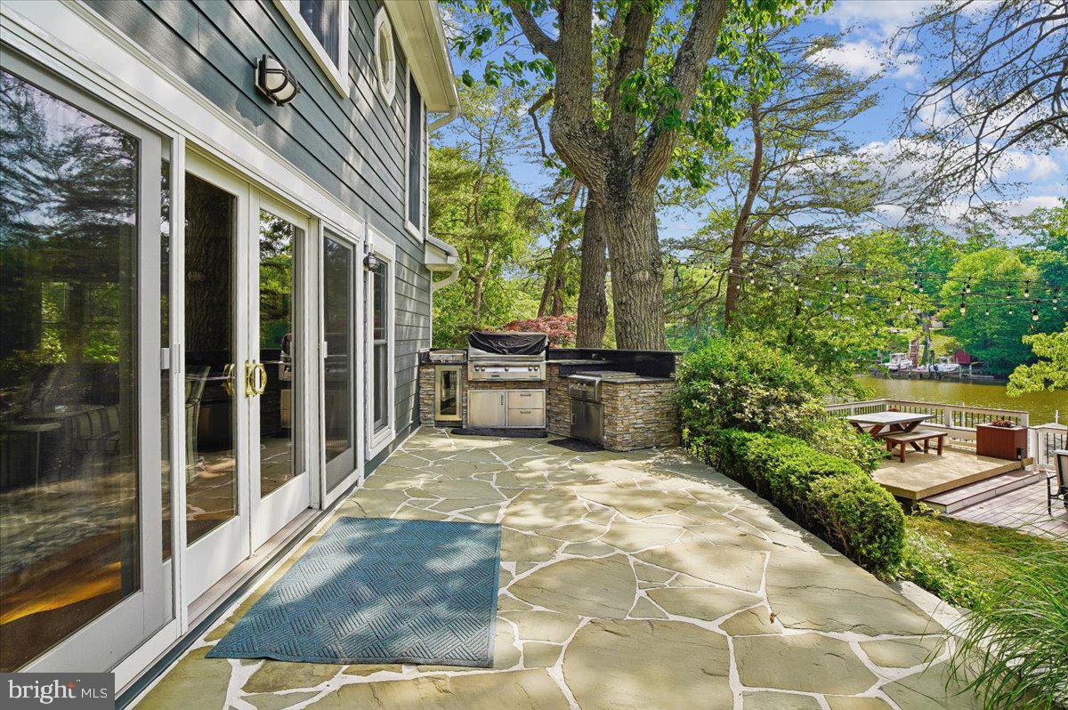 300 Magothy Bridge Road Pasadena, MD 21122 - Photo 75 of 117 Back Patio