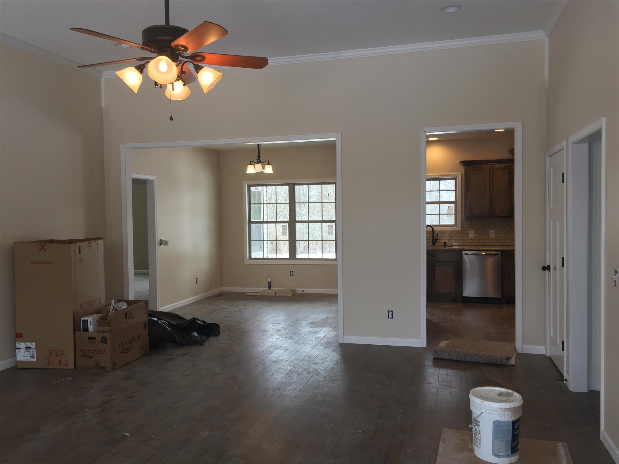 385 South Ray Road Portland, TN 37148 - Photo 2 of 8 a view of a room with gym equipment