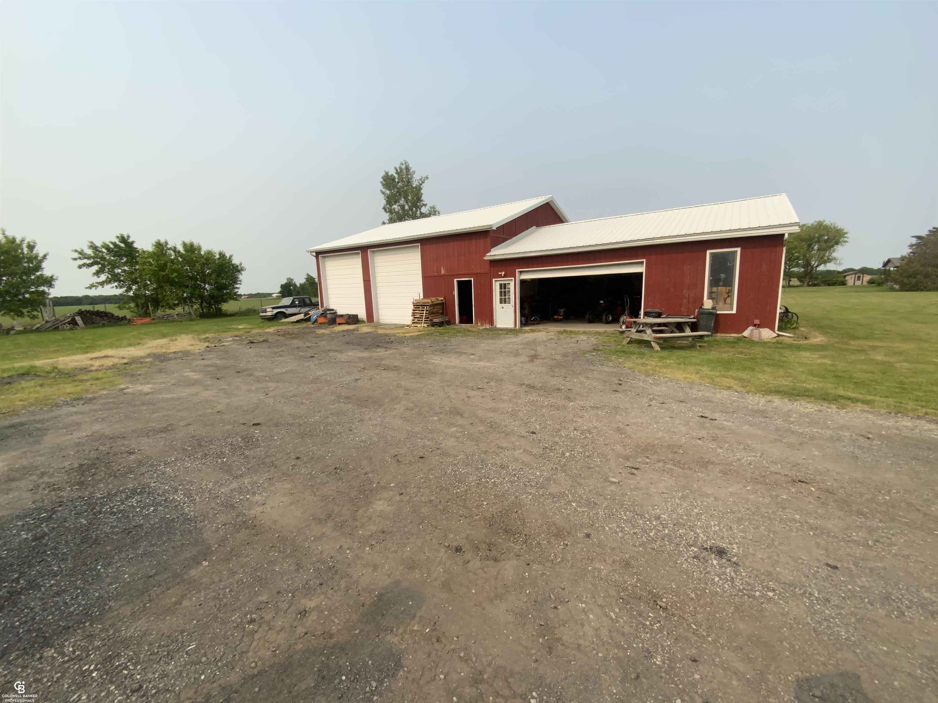 3668 Burns Line Road Croswell, MI 48422 - Photo 32 of 39 50111171-31.JPG