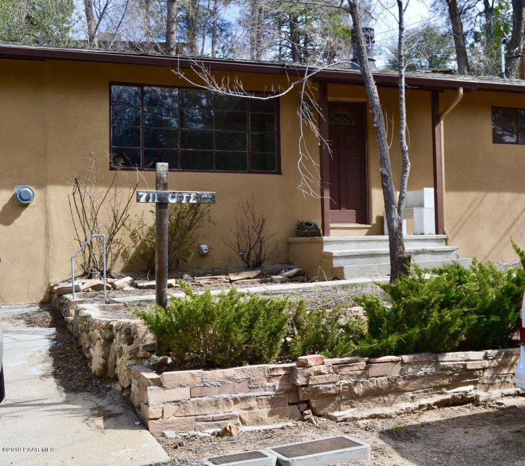 711 Ute Road Prescott, AZ 86303 - Photo 1 of 18 711 Ute Prescott